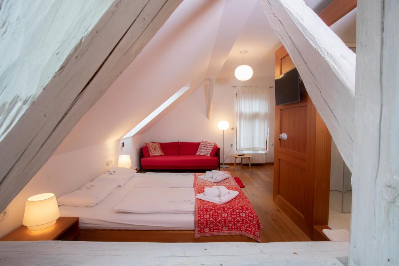 Pr'Gavedarjo Eco Heritage B&B クランスカゴーラ エクステリア 写真