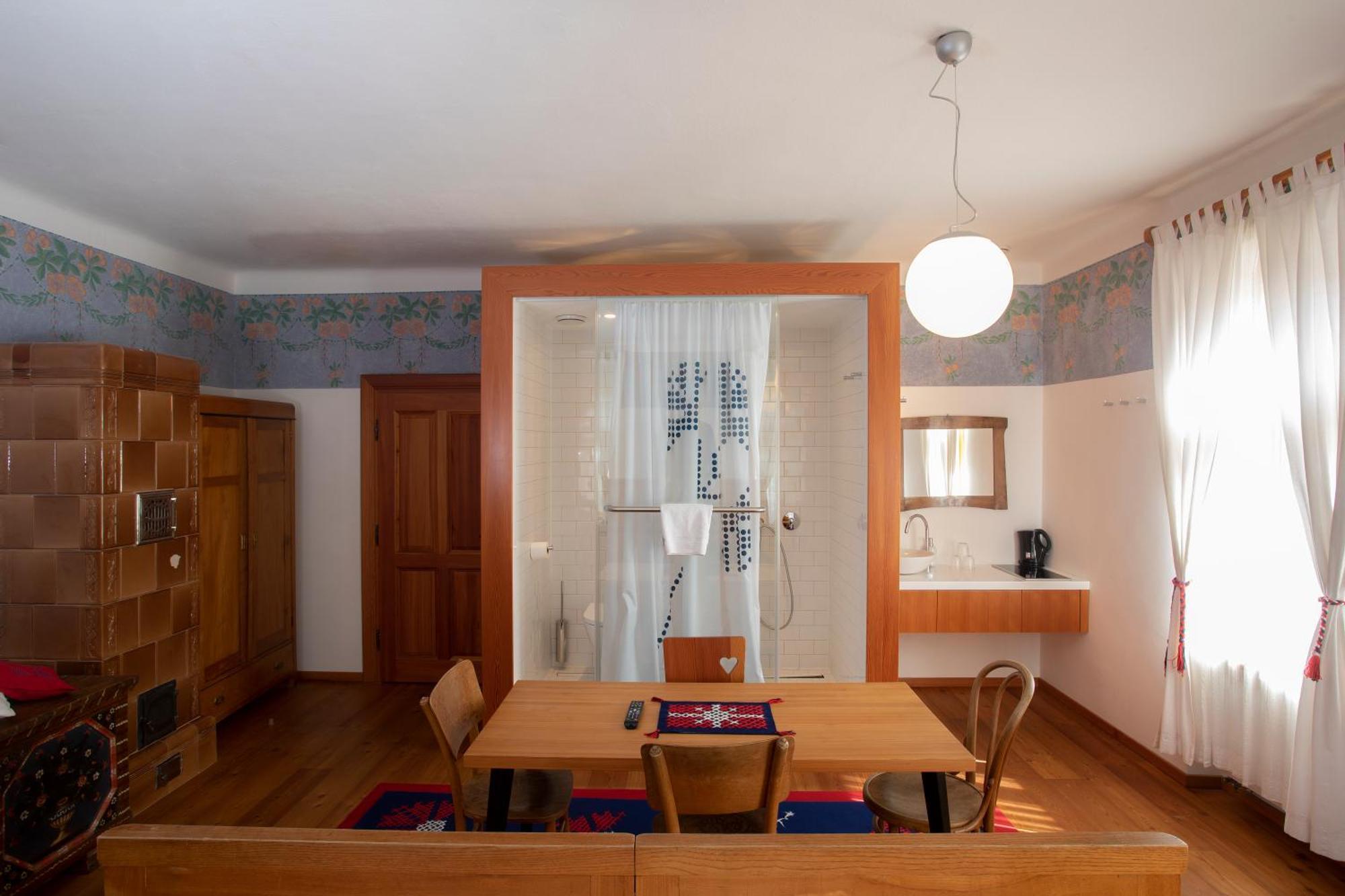 Pr'Gavedarjo Eco Heritage B&B クランスカゴーラ 部屋 写真